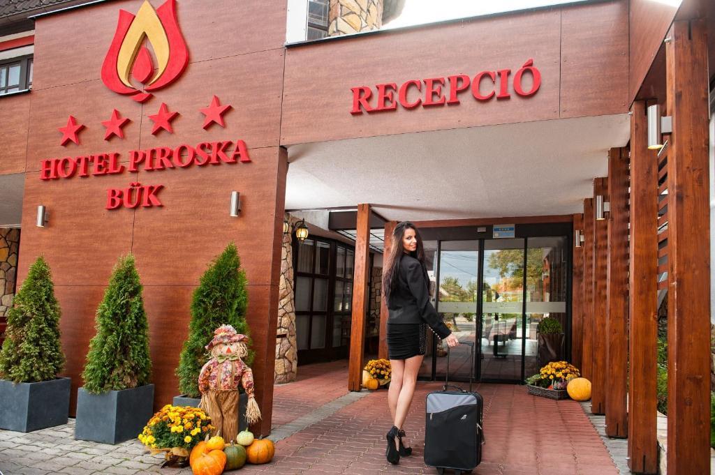 Hotel Piroska Bük Екстериор снимка