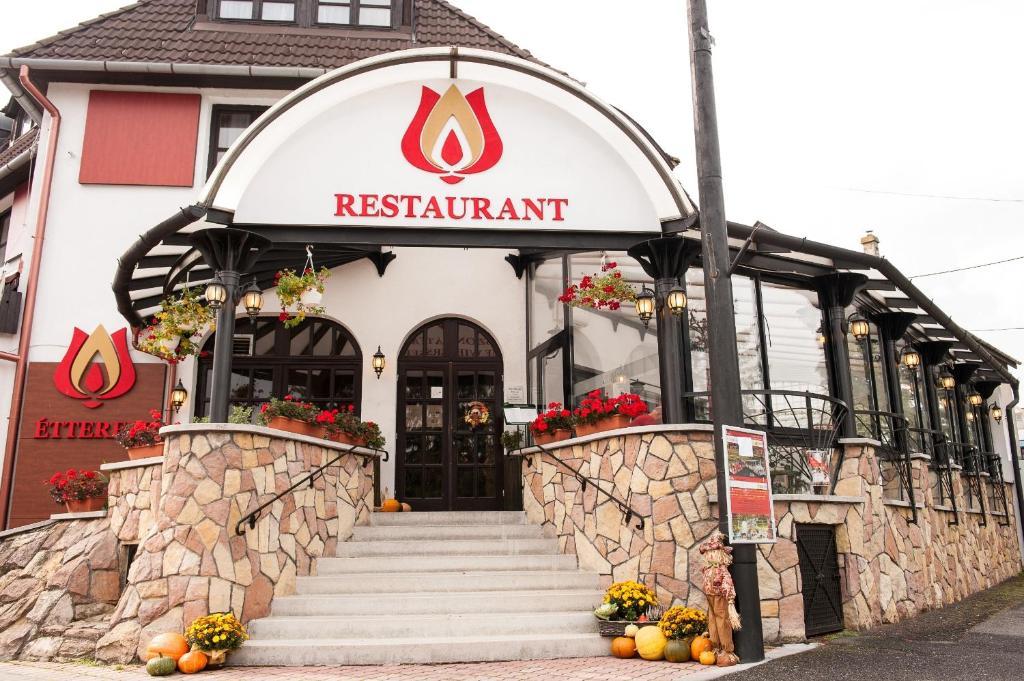 Hotel Piroska Bük Екстериор снимка